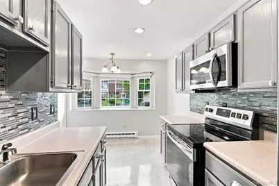 7 Roundtree Court, Beacon, NY 12508 - Photo 5