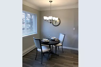 26 Williams Boulevard #26-2c, Lake Grove, NY 11755 - Photo 5