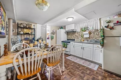 44 Belmont Boulevard, Elmont, NY 11003 - Photo 17