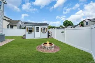 7 Mohawk Dr, Massapequa, NY 11758 - Photo 37