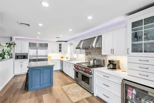 7 Mohawk Dr, Massapequa, NY 11758 - Photo 11