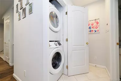 275 Central Avenue #1, Lawrence, NY 11559 - Photo 13