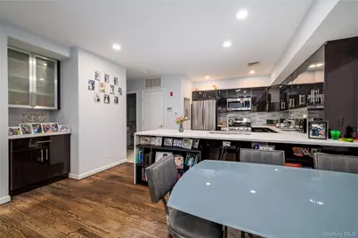 275 Central Avenue #1, Lawrence, NY 11559 - Photo 15