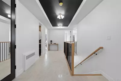 7 Valley Way #220, Spring Valley, NY 10977 - Photo 3