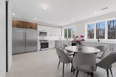 7 Valley Way #220, Spring Valley, NY 10977 - Photo 5