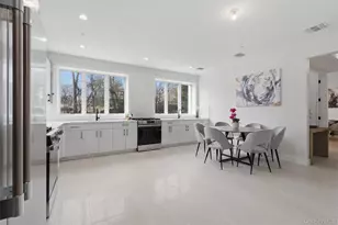 7 Valley Wy, Spring Valley, NY 10977 - Photo 9