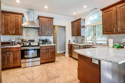 11 Raphael Boulevard, Nesconset, NY 11767 - Photo 11
