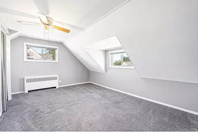 1032 N Hamilton Avenue, Lindenhurst, NY 11757 - Photo 27
