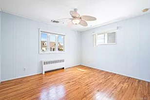 1032 N Hamilton Ave, Lindenhurst, NY 11757 - Photo 17
