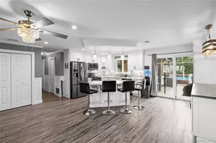 133 Missouri Ave, Bay Shore, NY 11706 - Photo 5
