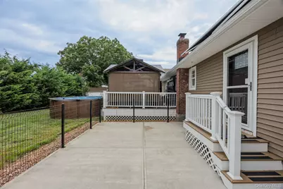 133 Missouri Avenue, Bay Shore, NY 11706 - Photo 37