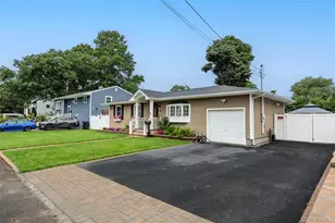 133 Missouri Ave, Bay Shore, NY 11706 - Photo 3