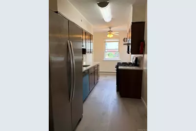 73-07 Utopia Parkway, Fresh Meadows, NY 11366 - Photo 21