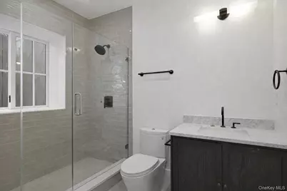 25 W Creek Farms Road, Sands Point, NY 11050 - Photo 33