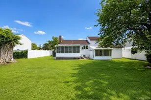 125 S 5th St, Bethpage, NY 11714 - Photo 3
