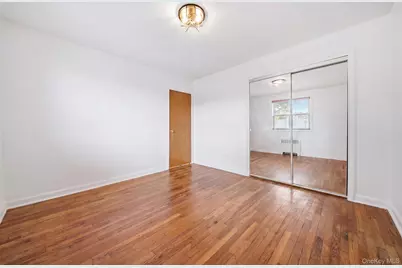 131-45 234th Street #upper, Rosedale, NY 11422 - Photo 7