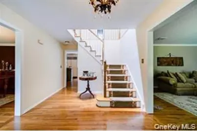 10 Evergreen Court, Suffern, NY 10901 - Photo 3