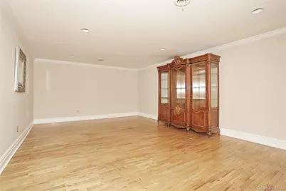 6 Nicole Way, Spring Valley, NY 10977 - Photo 5