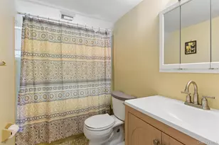 1928 Gormley Ave, Merrick, NY 11566 - Photo 7