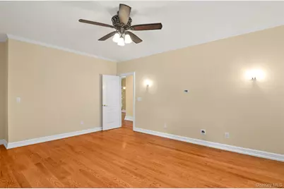 811 Canal Road, Mount Sinai, NY 11766 - Photo 17