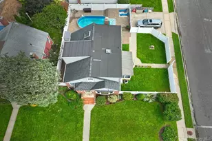 102 Roxbury Rd, Franklin Square, NY 11010 - Photo 27