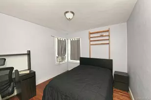 102 Roxbury Rd, Franklin Square, NY 11010 - Photo 13