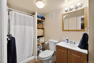 733 9th St, West Babylon, NY 11704 - Photo 17
