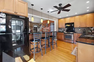 733 9th St, West Babylon, NY 11704 - Photo 9