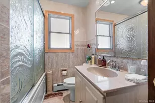 10 Enness Ave, Bethpage, NY 11714 - Photo 15