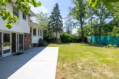 52 Blanche, Plainview, NY 11803 - Photo 27