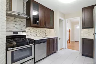 52 Blanche, Plainview, NY 11803 - Photo 13