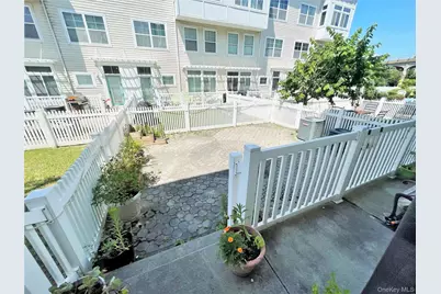 245 Beach Breeze Lane, Arverne, NY 11692 - Photo 23