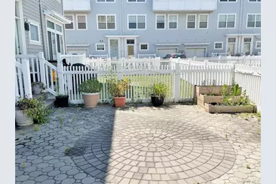 245 Beach Breeze Lane, Arverne, NY 11692 - Photo 25