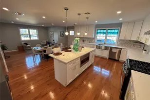 403 S Bayview Ave, Freeport, NY 11520 - Photo 31