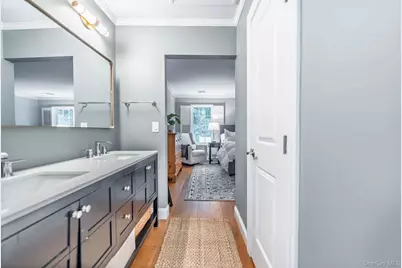 16 Pine Street, Huntington, NY 11743 - Photo 17