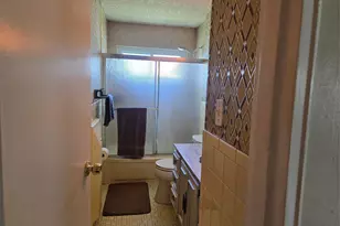 769 Iris Pl, West Hempstead, NY 11552 - Photo 5