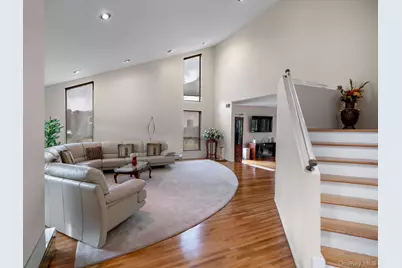 70 Juniper Lane, Muttontown, NY 11791 - Photo 7