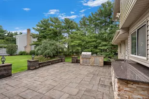 70 Juniper Ln, Muttontown, NY 11791 - Photo 31
