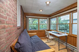 146 Beverly Ave, Floral Park, NY 11001 - Photo 19