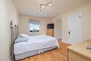 146 Beverly Ave, Floral Park, NY 11001 - Photo 21
