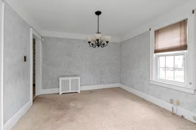 141 Elmwood Street, Valley Stream, NY 11581 - Photo 9