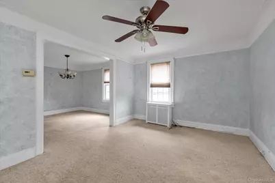 141 Elmwood Street, Valley Stream, NY 11581 - Photo 7