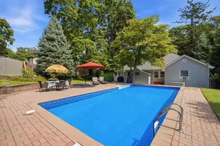 36 Kew Dr, Sound Beach, NY 11789 - Photo 7