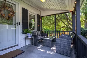 12 Ingersoll St, Huntington Station, NY 11746 - Photo 3