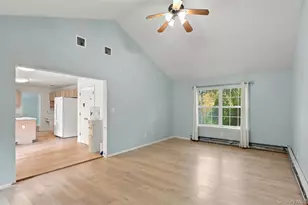 16 Cambridge Cir, Monroe, NY 10950 - Photo 17