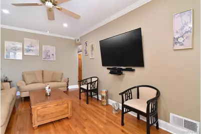 2533 Tenbroeck Avenue, Bronx, NY 10469 - Photo 7