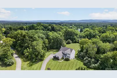 10 Doolin Court, Wappingers Falls, NY 12590 - Photo 3