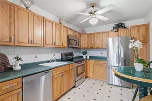 1 Salisbury Pt, Nyack, NY 10960 - Photo 7