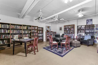 1085 Warburton #210, Yonkers, NY 10701 - Photo 13