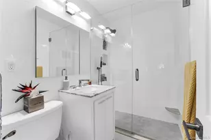 1085 Warburton, Yonkers, NY 10701 - Photo 31